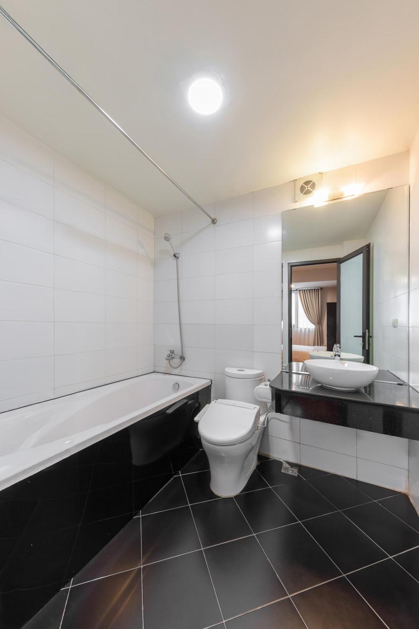 Azumaya Hotel Hai Ba Trung 1 Hanoi Esterno foto