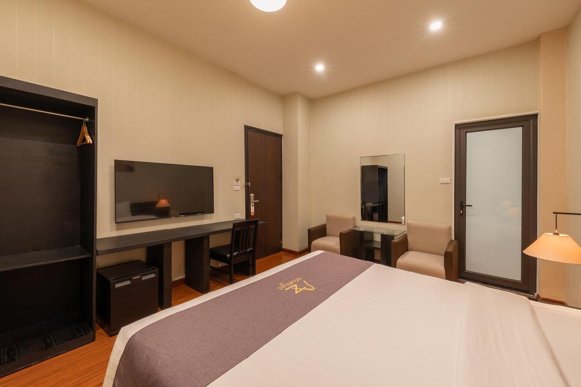 Azumaya Hotel Hai Ba Trung 1 Hanoi Esterno foto